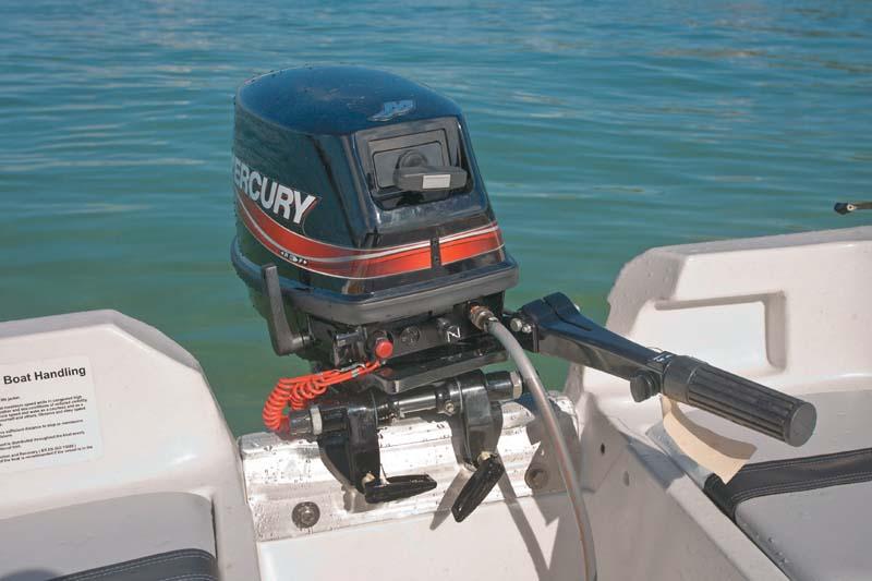 Older-model two-stroke outboard motors would be banned in Australia under proposed new emissions reg
