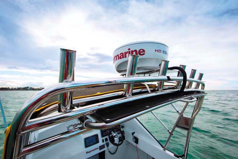 Haines V19R project boat stainless steel fitout