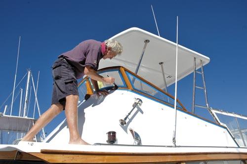 Boat polishing is easy, but it can take a while to get right. On the other hand, can you put a price